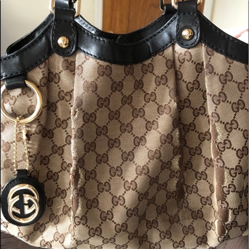Gucci Sukey Medium Tote